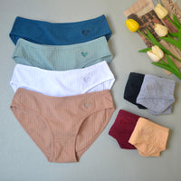 Women's Cotton Underwear Mid-waist Heart-shaped Briefs