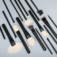 Wooden Handle Soft Hair Makeup Brush Set Beauty Tools