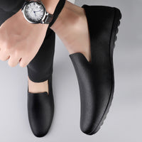 Men's Casual Leather Shoes Fashion Soft Gommino Low Top