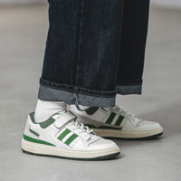 Season Leisure To Help Lovers Niche Sports Shoes