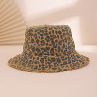 This Is A Fashionable European And American Fisherman's Hat With Leopard Print Trim, Adjustable Wide Brim, Sunshade And Wind Resistance. It Is Suitable For Daily Leisure And Outings