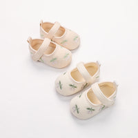 Cotton Spring Small Flower Embroidery Baby's Shoes Female Treasure