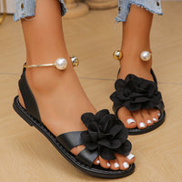 Womens Flat-sole Pearl Strap Sandals