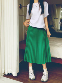 Classic Simple Multicolor Pleated Skirt High Waist Slimming