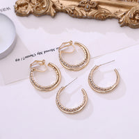 South Korea Simple Graceful Inlaid Small Diamond Earrings