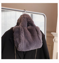 Winter Women's Fashion Large Capacity Plush Hand-carrying Bag
