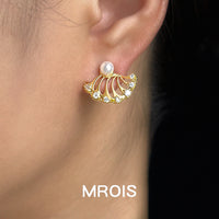 Silver Needle Hollow Swing Pearl Earrings