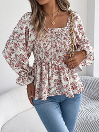 Women's Casual Square Neck Bell Sleeve Floral Print Chiffon Vacation Top