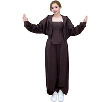 Womens Sportswear A Stylish Minimalist And Relaxed Three-piece Set