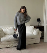 Relaxed Laid-back Short Knit Long-sleeve Crewneck Pullover