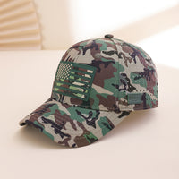 Cross-border Fashion Breathable Mesh Baseball Cap With Classic Contrasting Color National Flag Label And Curved Brim Baseball Cap. Suitable For Casual Outings And Versatile Wear.