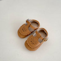 Girls Soft Non-slip Wear-resistant Soft Bottom Hollow Out Shoes