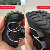 Dog Shoes For Fall And Winter Padded With Cotton And Featuring Buttons