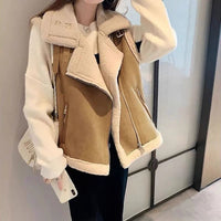 Versatile Outerwear Vest For Women To Layer And Style In Various Ways