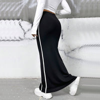 Female Elegant Contrasting Color Design Half Skirt