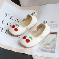 Cherry Set Foot Soft Sole Casual Leather Shoes