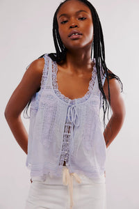 Solid-color Sweet Slim-fit Buttoned Lace-trimmed Patchwork Mini Vest Top