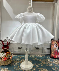 Children's Puffy Yarn Catwalk Show Dress