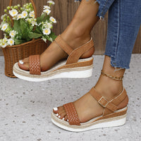Buckle Thick Bottom Woven Lightweight Beach Slippers