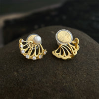 Silver Needle Hollow Swing Pearl Earrings