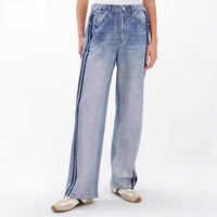 Womens Straight-leg Casual Jeans With An Elastic Waist