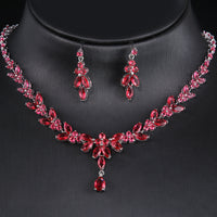 Elegant Long Horse-Eye Waterdrop Zircon Platinum Necklace
