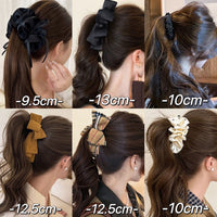Elegant Sophisticated Bun-style Ponytail Clip For The Back Of The Head
