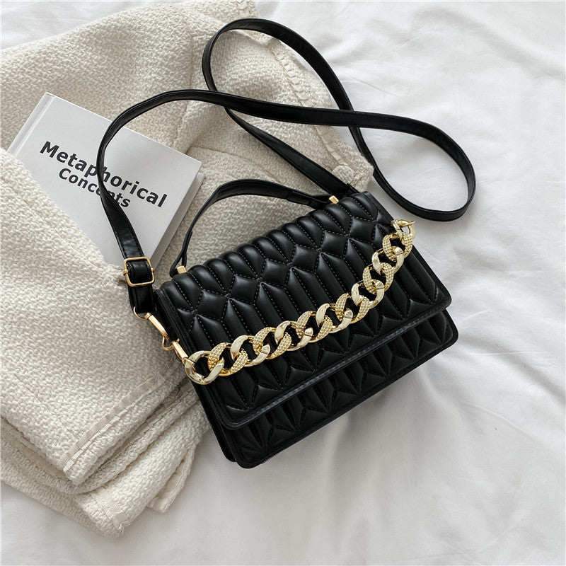 Fashion Rhombic Chain Slung One Shoulder Bag