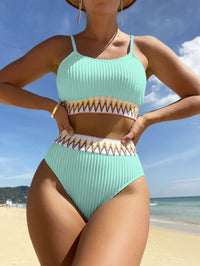 Women's Split Sleeveless Swimsuit With Chest Pad