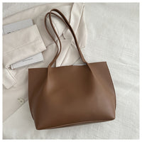 Fashionable All-match Portable Casual Messenger Bag