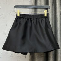 Loose Slim High Waist Suit Shorts