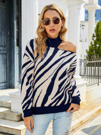 Half-high Collar Long Sleeves Tiger Pattern Sweater Off-the-shoulder Sweater