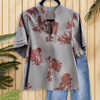 New Fashionable Womens Printed V-neck Shirt