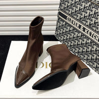 Womens Plus-Size Pointed-Toe Ankle Boots