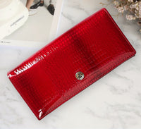 Patent Leather Crocodile Pattern Women's Wallet High-grade Red Lock Clutch