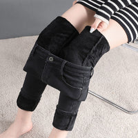Womens High-waisted Fleece-lined Extra-thick Denim Jeans