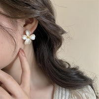 Super Fairy Painted Flower Stud Earrings Female French Retro Personality