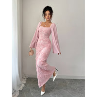Fashionable And Elegant Floral-decorated Long-sleeve Dress With A Square Neckline And Flared Sleeves