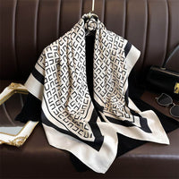 Fashion Printed Silk Scarf Twill Silk High Quality Square Scarf