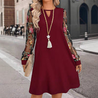 Women's Round Neck Lace Long Sleeve Dress