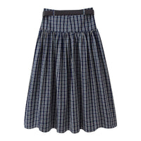 Retro Plaid Skirt That Prevents Wardrobe Malfunctions
