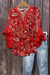 Casual Top With A Creative Floral Print And Digital Printing