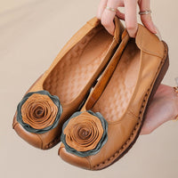 Handmade Leather Womens Shoes In Ethnic Style