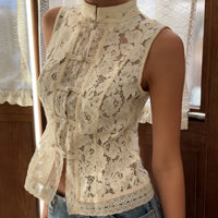 Fashionable Lace Crochet Stand Collar Slim-fit Sleeveless Shirt