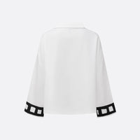 Stylish Relaxed-fit Womens T-shirt With A Stand-up Collar Long Sleeves And A Floral Print