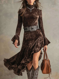 Elegant Long Dress For Women With A Fitted Waist And French Lace Details
