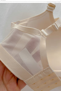Women's Small Breast Push Up Bra Without Steel Ring