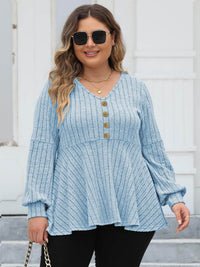 Plus Size Women's Doll Collar Shirt