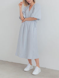 V-neck Puff Short Sleeve Lace-up Dress
