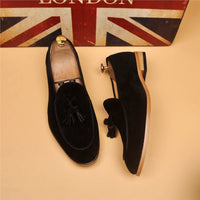 Breathable Mens Slip-on Loafers With A Pointed Toe In A Classic British Style